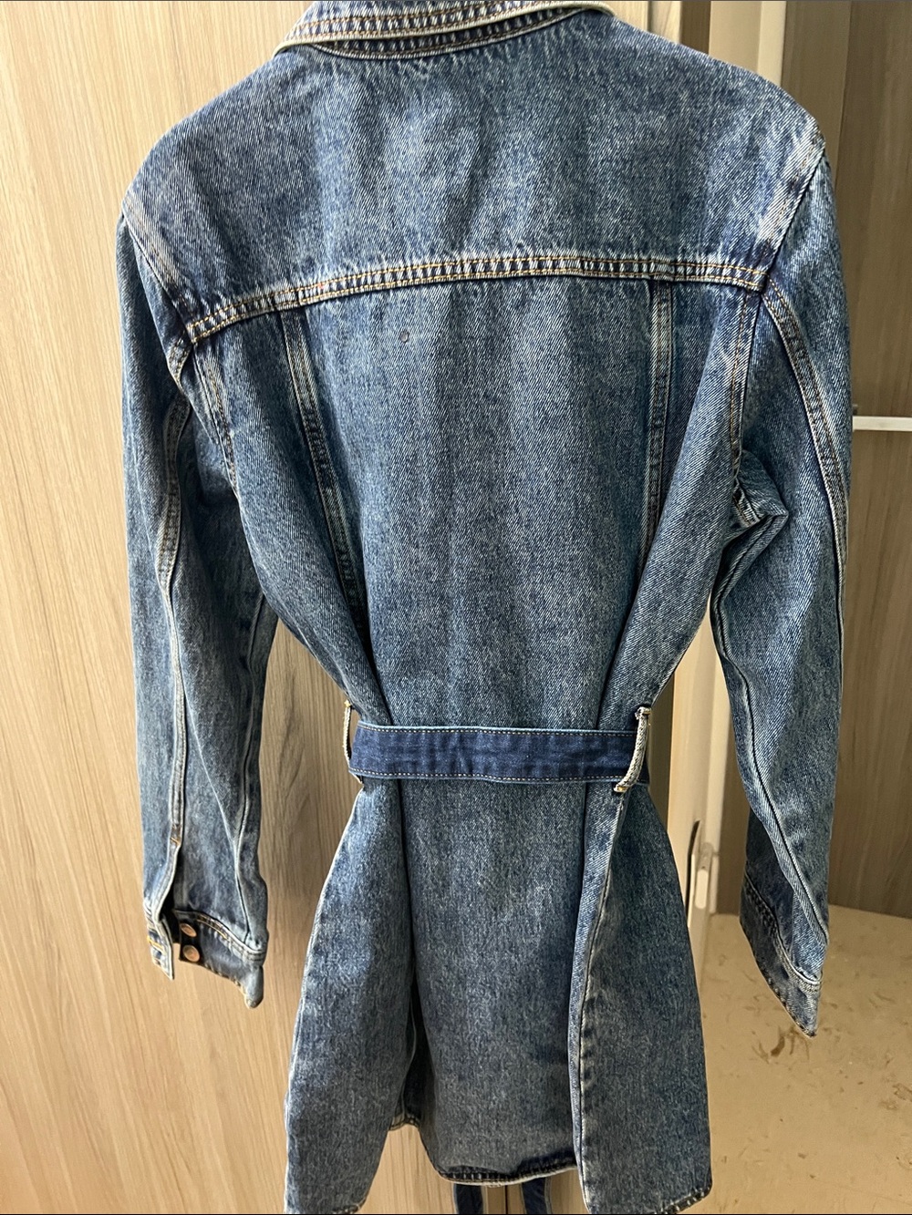 NWT REVOLVE Australia SHOWPO Enriquetta denim dress belted US 8 - Picture 4 of 14